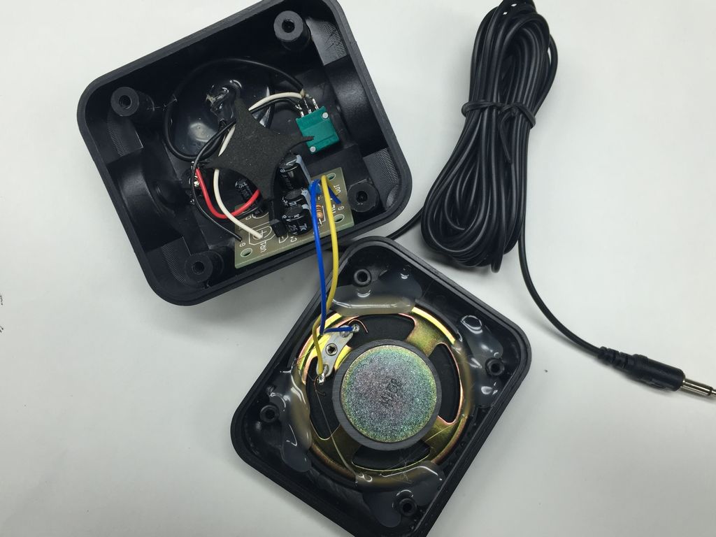 外部スピーカーをアンプ内蔵スピーカーへの改造 : マニアックな