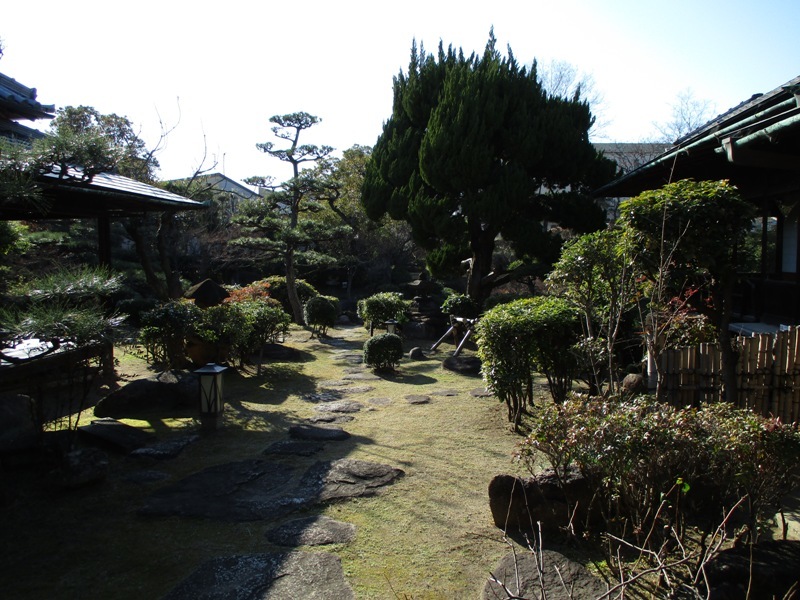 Secret Hideaway: Kagaya Shinden Kaisho and its garden_e0046748_23503010.jpg