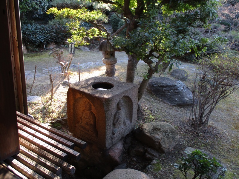 Secret Hideaway: Kagaya Shinden Kaisho and its garden_e0046748_23515861.jpg