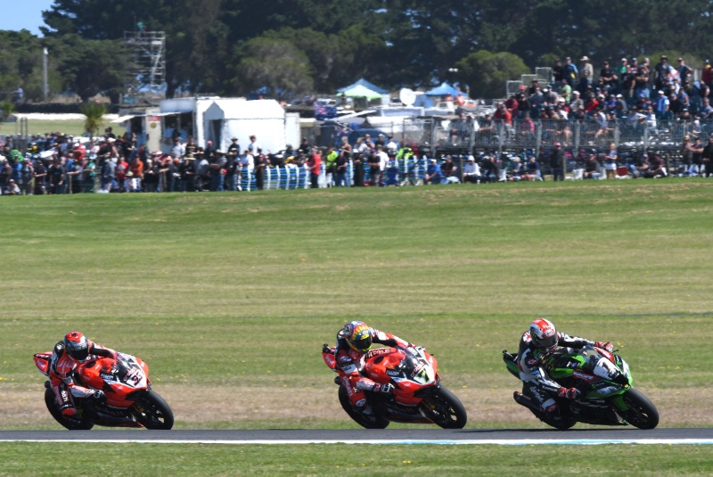 2017 WSBK R-1  Australia  RACE-2_d0026278_15275856.jpg