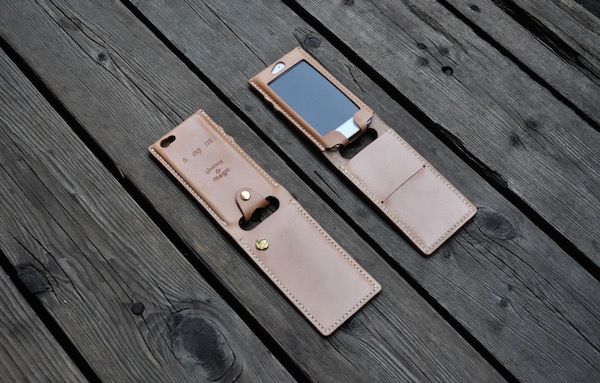 iPhone leather case custom_b0172633_21114737.jpg
