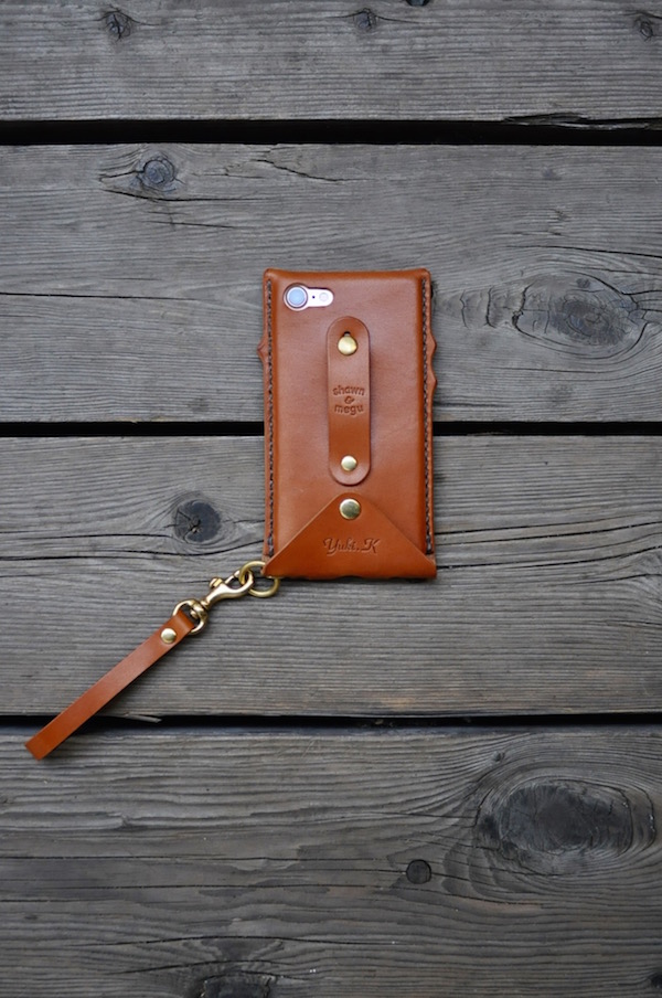iPhone leather case custom_b0172633_21115191.jpg