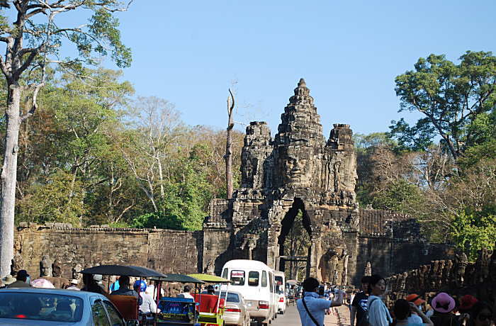 アンコール遺跡＆ホーチミン_d0219351_2323849.jpg