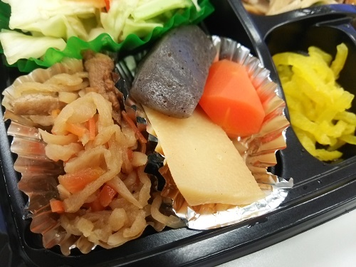 ワンコイン弁当_e0047657_22414661.jpg