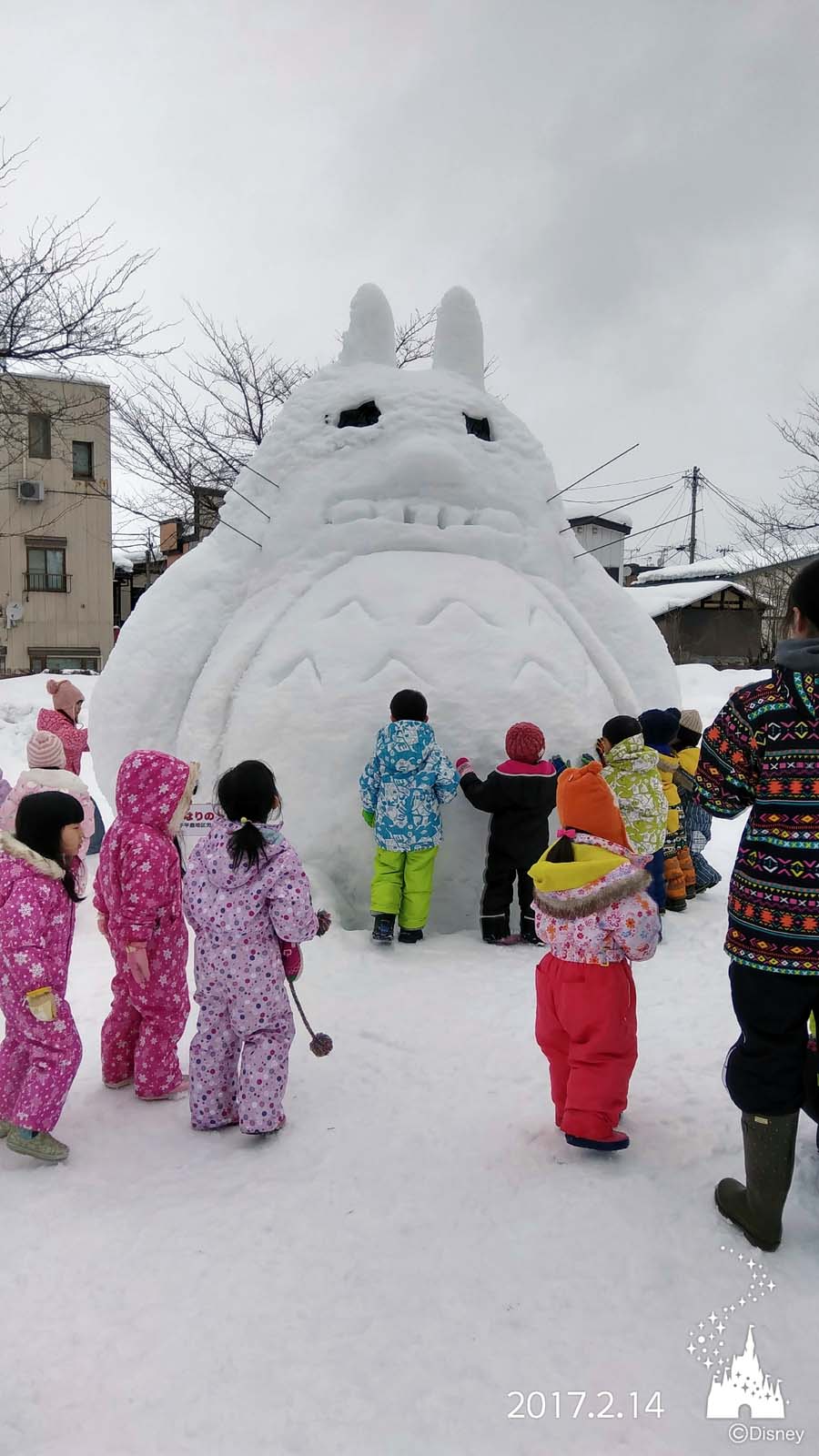 横手の雪まつり かまくら 認定こども園 上宮幼稚園