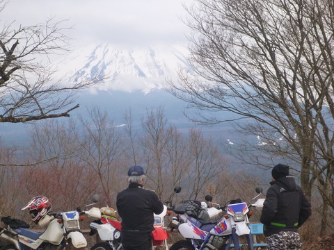 風魔プラス１世田谷店　雪中ツーリング\'17 行ってきました。_f0137496_1744454.jpg