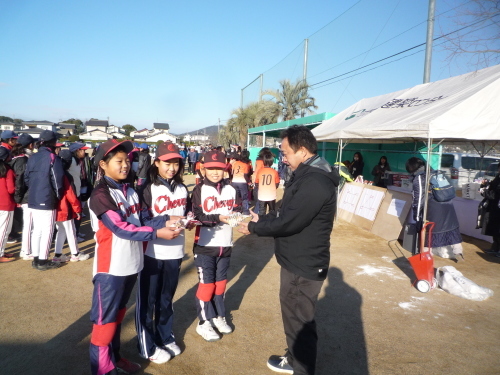 クラモク杯フットベースボール大会 Part2_b0211845_15382676.jpg