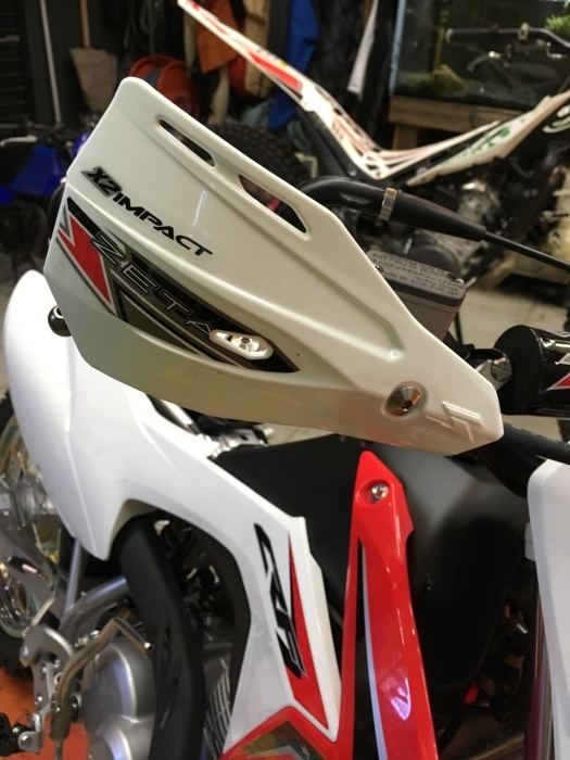 CRF125F始動！_e0173145_07223325.jpg