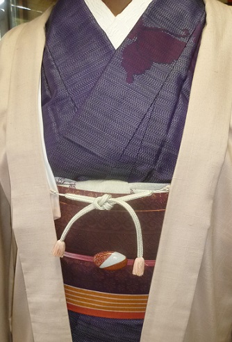 きもの文化検定・工房見学会のお客様・素敵な紫の大島紬_f0181251_1827161.jpg