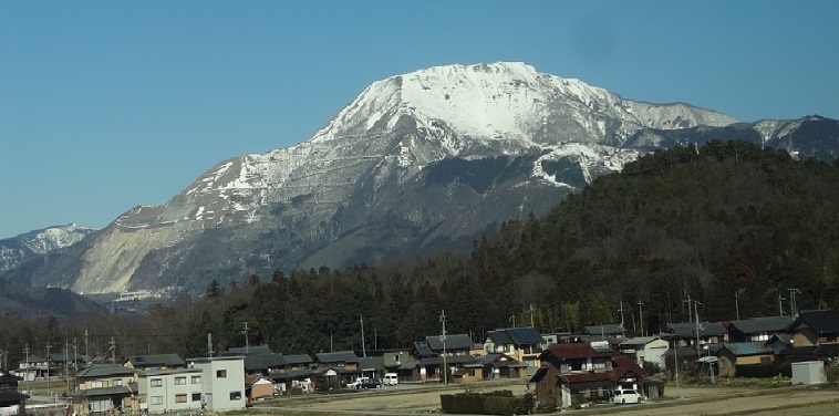 f0362263_20235610.jpg
