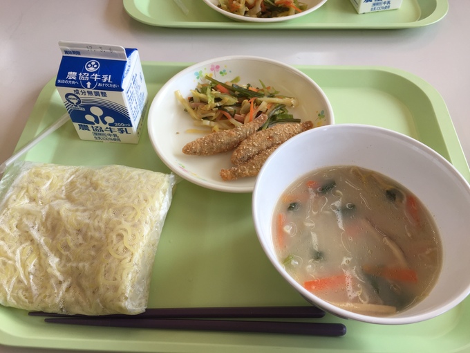 給食会_d0182179_17423694.jpg