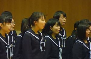 b0364601_01012030.jpg