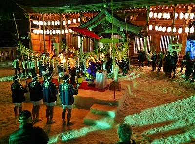 裸押合い祭りの採火!_c0336902_21333399.jpg