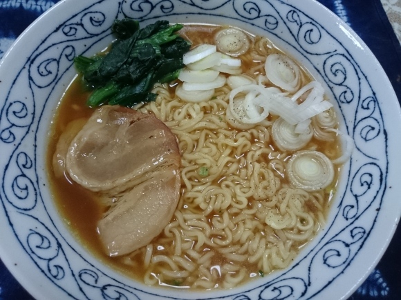 3/1 サンヨー食品 サッポロ一番しょうゆ味_b0042308_12511932.jpg
