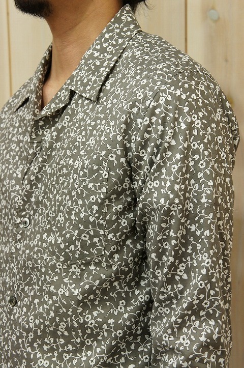 花柄デザインシャツ！【LOUNGE LIZARD】【ラウンジリザード】No.4227 T/C LAWN SHIRTS [GRAY]☆そして、なつかし屋。_b0108653_21162361.jpg