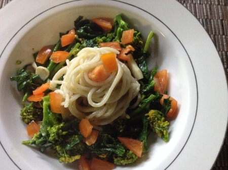 菜の花とアンチョビのパスタ_a0136671_01004856.jpg