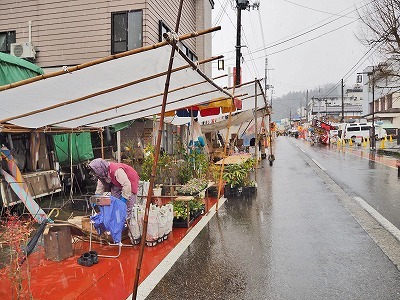 今日は「裸押合い大祭」！_c0336902_09302122.jpg