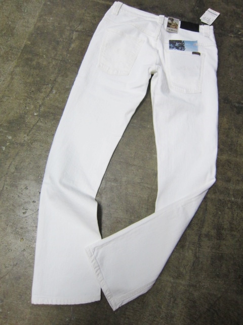 噂の「人気者」が何年ぶりの入荷でしょーか!? NUDIE WHITE DENIM 遂に入荷します★_d0152280_18091654.jpg