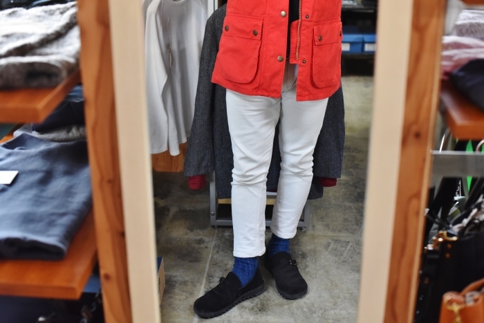 噂の「人気者」が何年ぶりの入荷でしょーか!? NUDIE WHITE DENIM 遂に入荷します★_d0152280_18270623.jpg