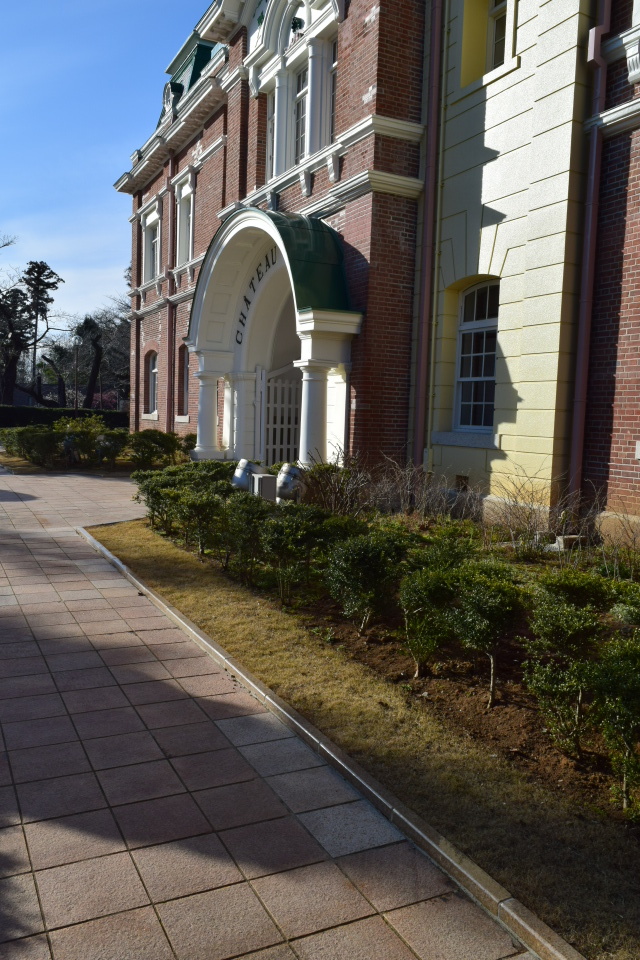 茨城県牛久市のシャトーカミヤ(明治モダン建築探訪)_f0142606_02023118.jpg