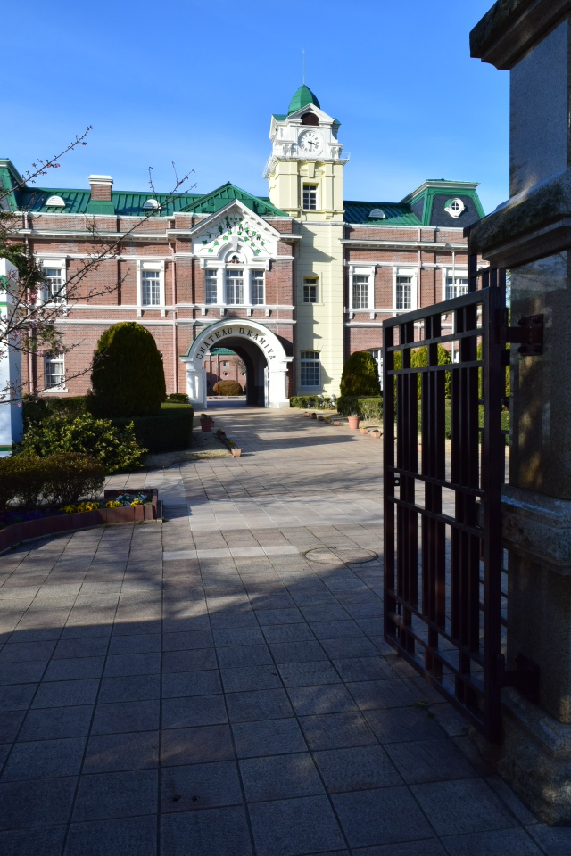 茨城県牛久市のシャトーカミヤ(明治モダン建築探訪)_f0142606_03440641.jpg