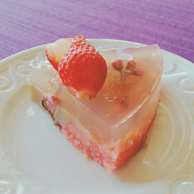 ひな祭りの桜餅ケーキ☆_c0215224_11063453.jpg