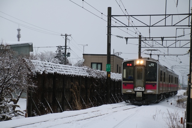 藤田八束の鉄道写真@鉄道事業が豊かな日本を作る・・・鉄道は人手不足、運送業に貢献、頑張れ東芝!!_d0181492_01262781.jpg