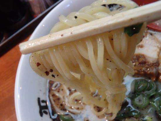 らー麺 藤平 尼崎大西店_c0118393_920527.jpg