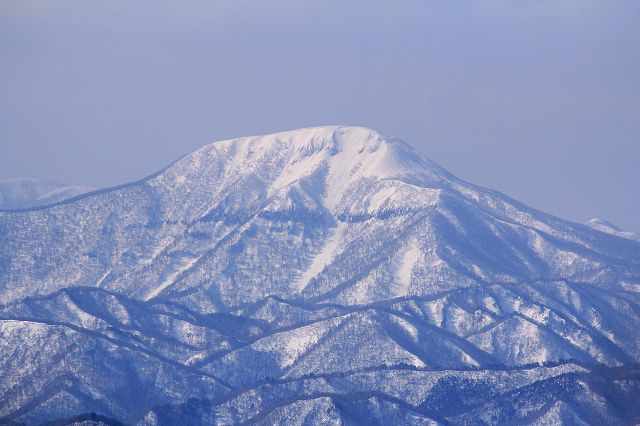 またまた泉ヶ岳_e0137200_1937220.jpg