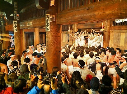 裸押合い祭り_c0336902_13250134.jpg