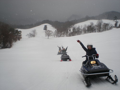 スノーモビル3_b0365347_2134097.jpg