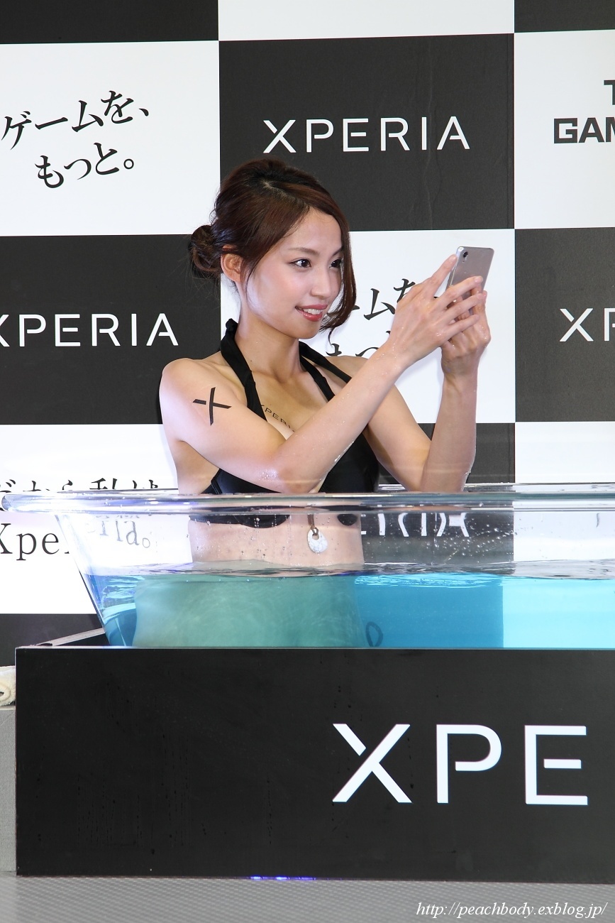 蒼怜奈 蒼怜奈 さん（Xperia ブース） : Peach Body