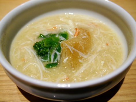 韓国料理 ほうば @河内鴨の “参鴨湯”!?_b0118001_939015.jpg
