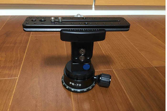 KIRK 一脚用雲台 MPA-2Nを600mmレンズをセットする KIRK 一脚用雲台 MPA-2Nを600mmレンズをセットする