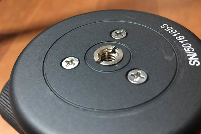 KIRK 一脚用雲台 MPA-2Nを600mmレンズをセットする KIRK 一脚用雲台 MPA-2Nを600mmレンズをセットする