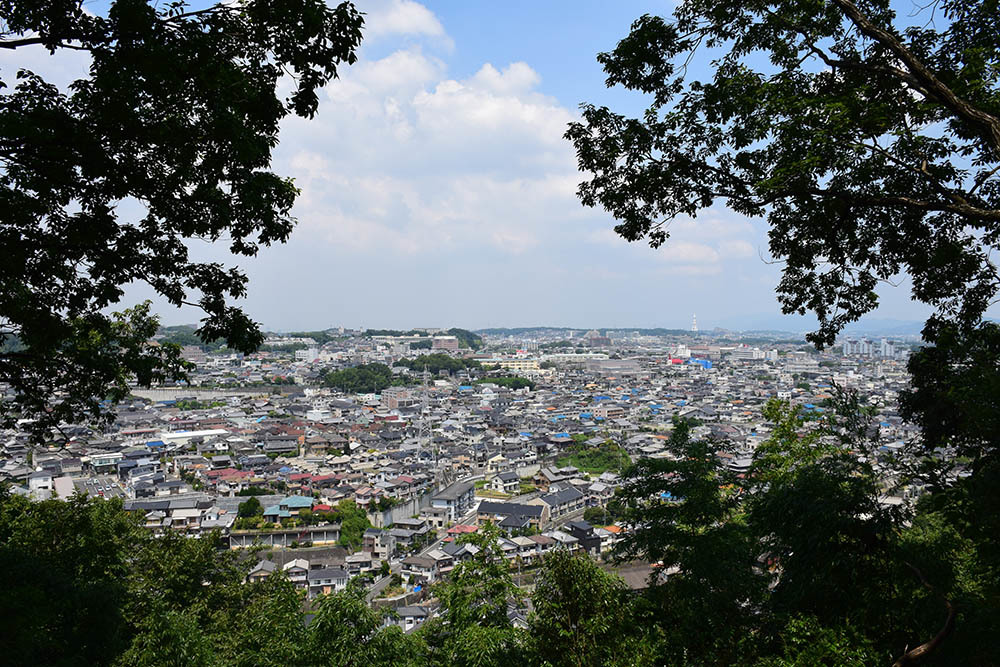 太平記を歩く。 その23 「烏帽子形城跡」 大阪府河内長野市_e0158128_17334220.jpg