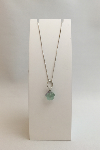 お花のフローライト ペンダントヘッド (4181)_e0104046_4593194.jpg