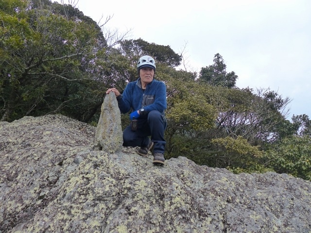 黒髪山、青螺山、牧の山の大縦走_f0357487_23144120.jpg