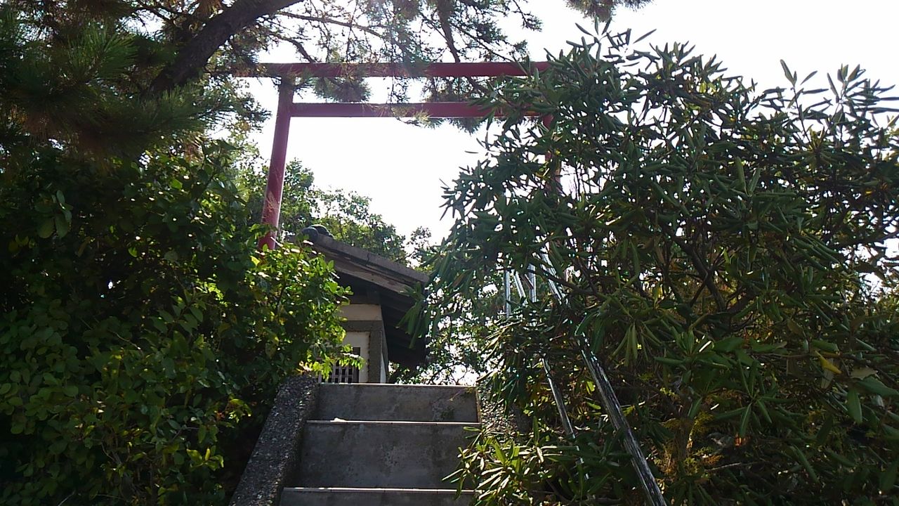 ミニ神社_c0072801_23422986.png