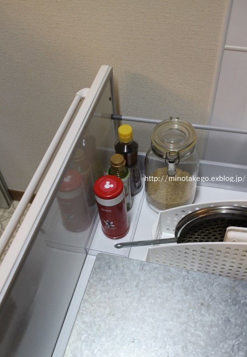 使わなくなった水筒の活用法 ~スリムなオイルポット~_e0343145_17470864.jpg