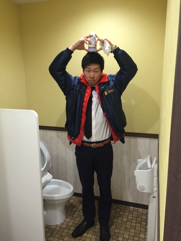 3月8日 水曜日のひとログ(´-ω-`) ランクル・ヴェルファイア・ハイエース取り揃え♫TOMMY_b0127002_1751695.jpg