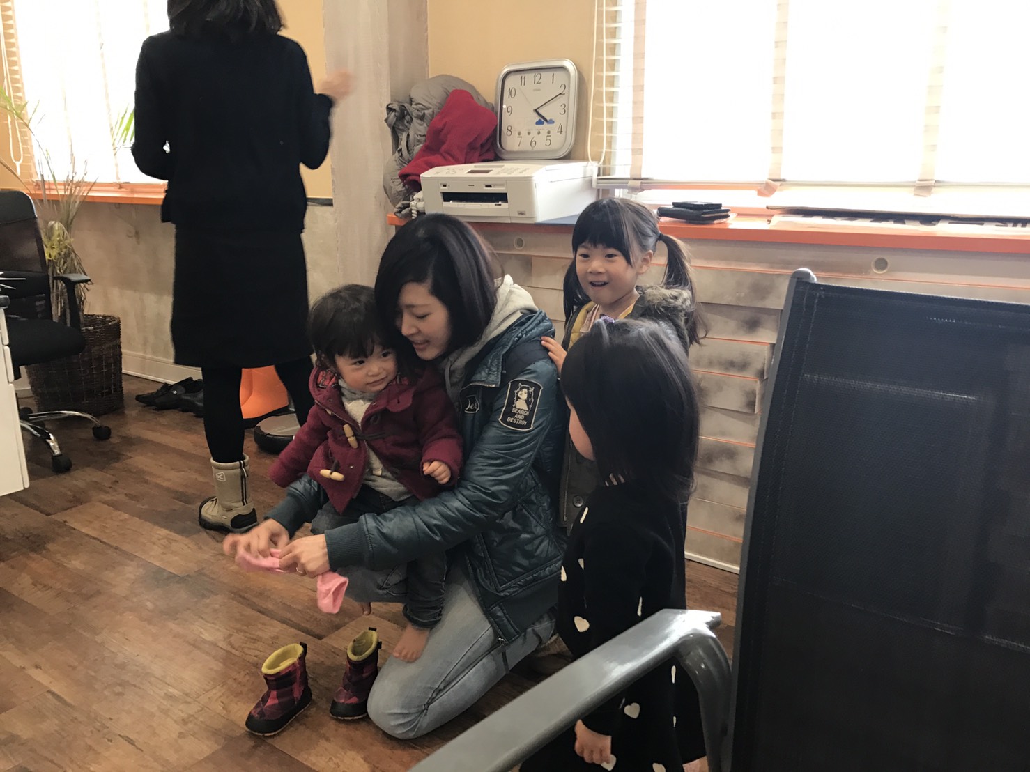 3月8日 水曜日のひとログ(´-ω-`) ランクル・ヴェルファイア・ハイエース取り揃え♫TOMMY_b0127002_1817565.jpg