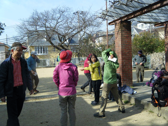 e0371039_2349895.gif