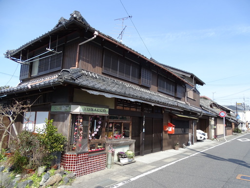 b0159780_1164071.jpg