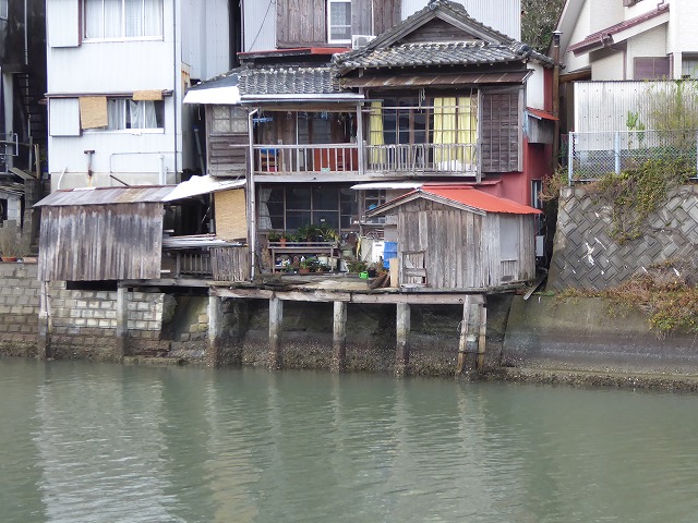 堀川運河とレトロな歴史を感じる町♪　宮崎県は油津の町♪_b0287088_16314269.jpg