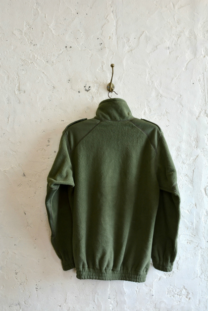 French army Fleece jacketとスタッフ募集のお知らせ_f0226051_17161738.jpg