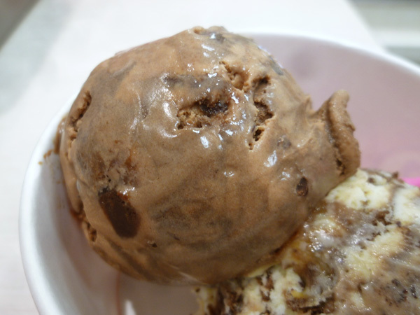 サーティワンアイスクリーム 池袋店_c0152767_21282778.jpg