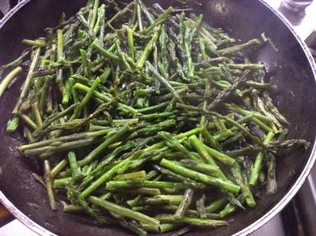 野生アスパラの卵焼き_a0136671_01542020.jpg