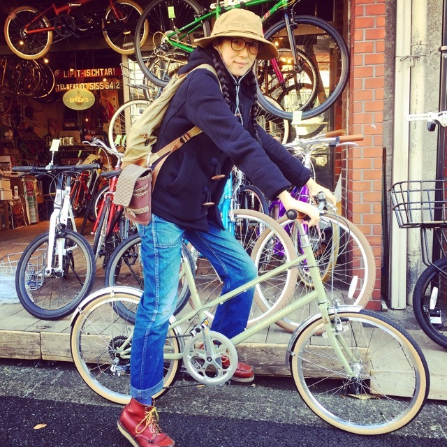 ☆今日のバイシクルガール☆ 自転車女子 おしゃれ自転車 自転車ガール 自転車女子 ミニベロ クロスバイク ライトウェイ ラレー ブルーノ フジ_b0212032_17153061.jpg