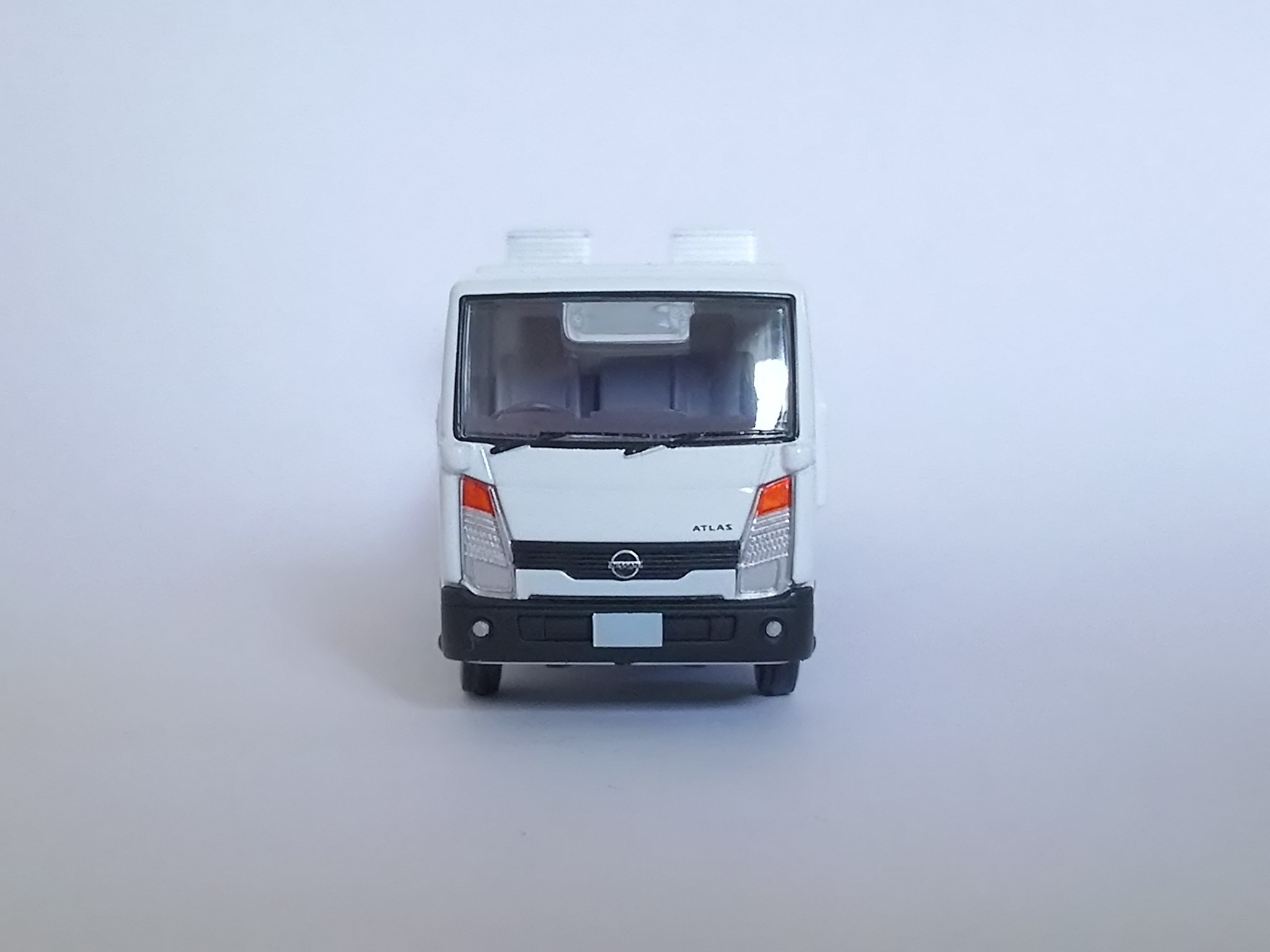 トミーテック・LV-N144a 日産アトラス（F24）花見台自動車
